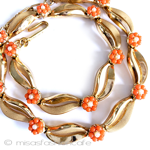 （画像用） Ｔｒｉｆａｒｉ　 トリファリ コーラル小花　ネックレス