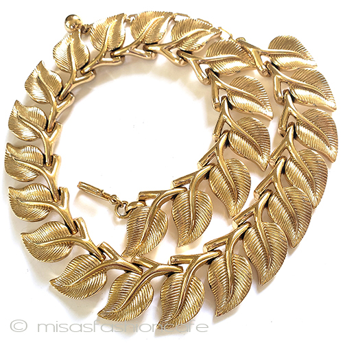 （画像用） Ｔｒｉｆａｒｉ　 トリファリ 金リーフ　ネックレス