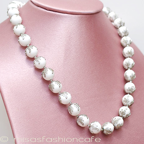 （画像用） Ｔｒｉｆａｒｉ　 トリファリ 銀葉ロング　ネックレス