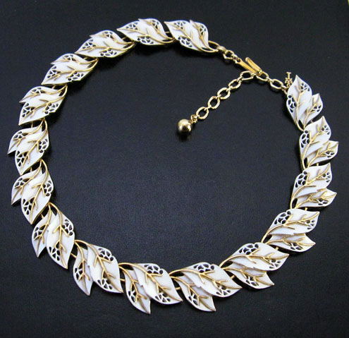 （画像用） Trifari　ネックレス