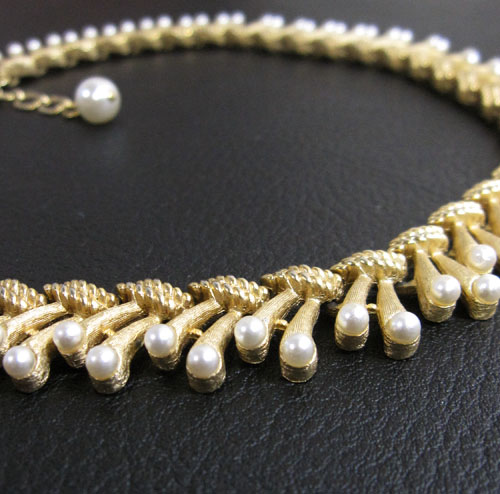 （画像用） Trifariトリファリ　ネックレス