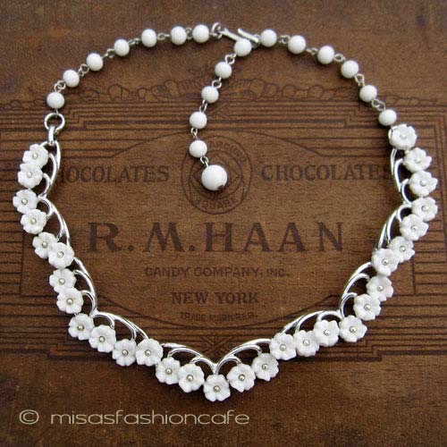 （画像用） STAR刻印 花ネックレス