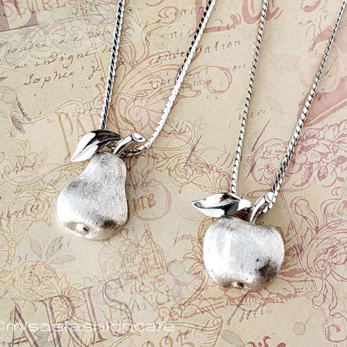 （画像用） Trifari　 トリファリ 洋梨　ネックレス