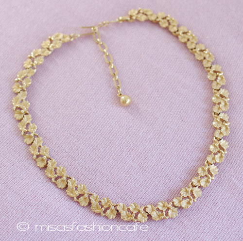 （画像用） Trifari　トリファリ ゴールドリーフ　ネックレス