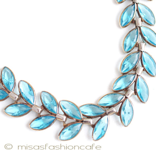 （画像用） Trifari　トリファリ 希少ガラス葉ネックレス