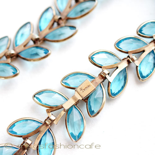 （画像用） Trifari　トリファリ 希少ガラス葉ネックレス