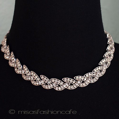 （画像用） Ｔｒｉｆａｒｉ　 トリファリ クリスタル　ネックレス