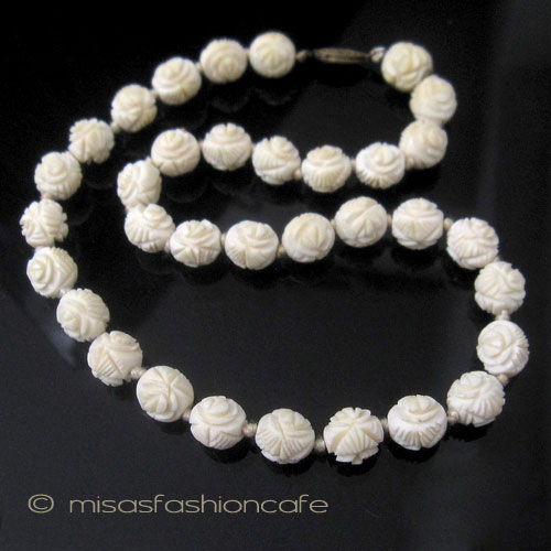 （画像用） 象牙アイボリー花ネックレス