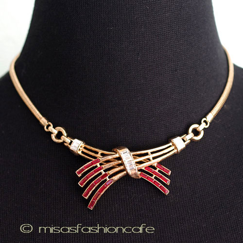 （画像用） クラウン　トリファリ Ｔｒｉｆａｒｉ　ネックレス