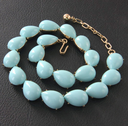 （画像用） Ｔｒｉｆａｒｉ　 トリファリ ブルーティア―ネックレス