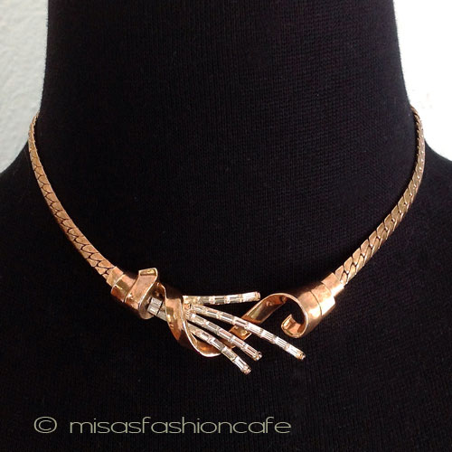 （画像用） Ｔｒｉｆａｒｉ　 トリファリ クリスタル　ネックレス