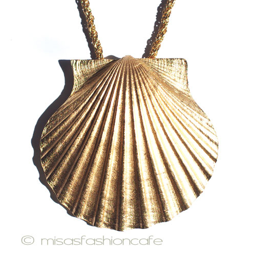 （画像用） クラウン　トリファリ Ｔｒｉｆａｒｉ　貝ネックレス