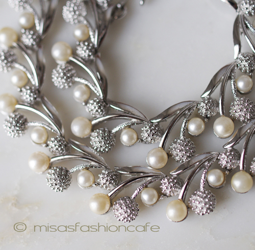 （画像用） Trifari　トリファリ 　パールの花ネックレス