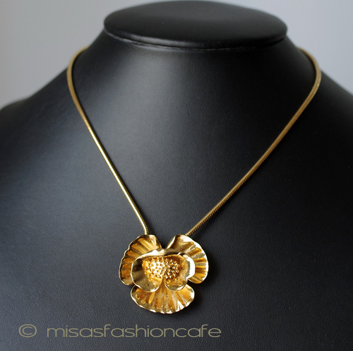 （画像用） Trifari　トリファリ ポピー　ネックレス