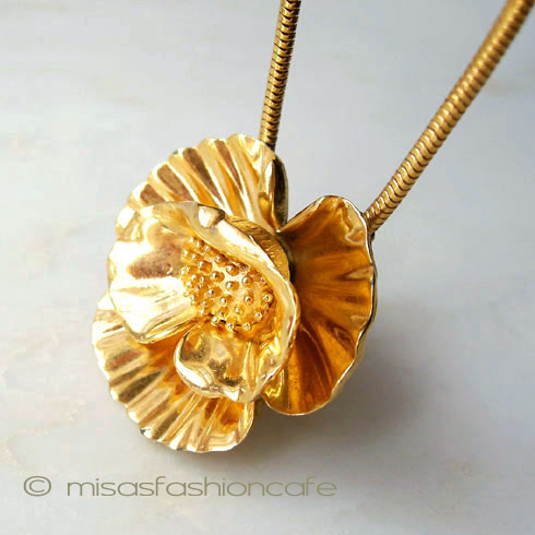 （画像用） Trifari　トリファリ ポピー　ネックレス