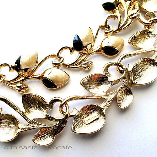 （画像用） Trifari　 トリファリ 団栗　ネックレス