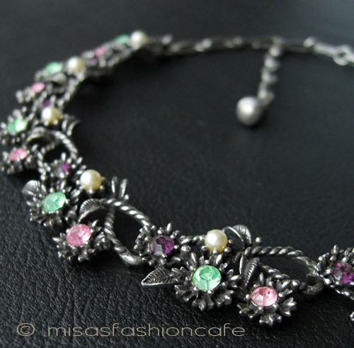 （画像用） Coro　花ネックレス