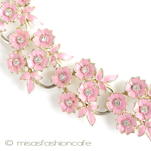 （画像用） エナメル花ネックレス