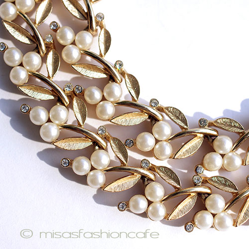 （画像用） Ｔｒｉｆａｒｉ　 トリファリ パール小花ネックレス