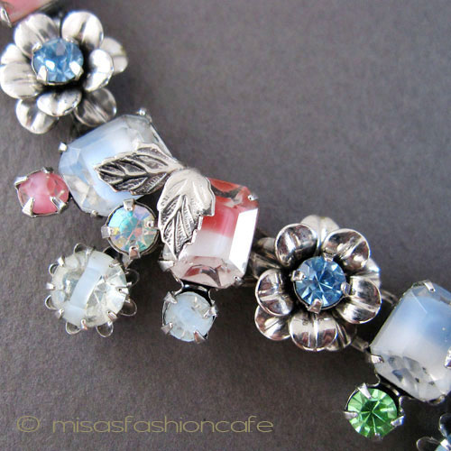 （画像用） Coro コロ　ネックレス お花装飾 ギブレグラス