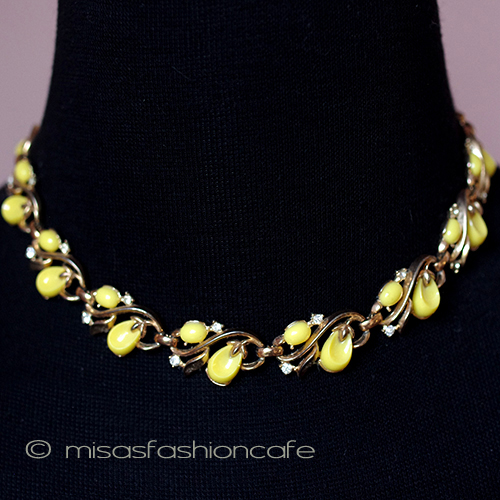 （画像用） Trifari　 トリファリ 花のつぼみ　ネックレス