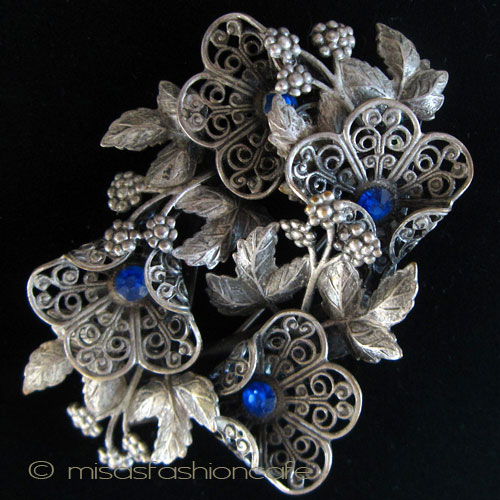 （画像用） アンティーク花 ブローチ