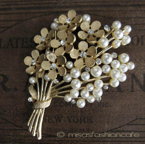 （画像用） クラウントリファリ Trifari ブーケ