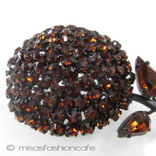 （画像用） オーストリア製　ブローチ