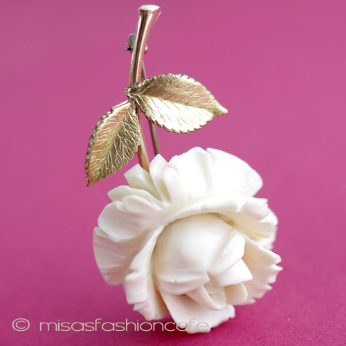 （画像用） 象牙アイボリー　14Kgf ローズ花　ブローチ