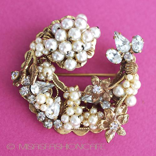 （画像用） Ｏｒｉｇｉｎａｌ　ｂｙ　Ｒｏｂｅｒｔ パールRS　花ブローチ