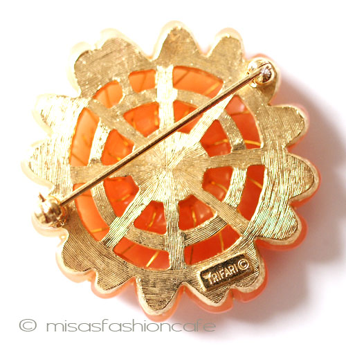 （画像用） ＴＲＩＦＡＲＩ　トリファリ デイジーお花ブローチ