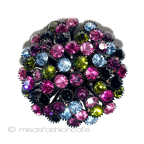 （画像用） マルチカラー　ブローチ