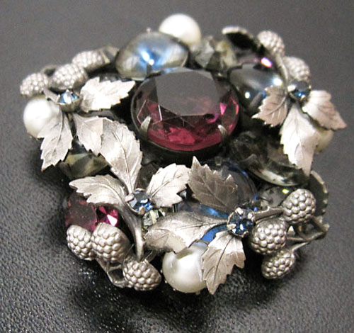 （画像用） ベリーRSパール　ブローチ