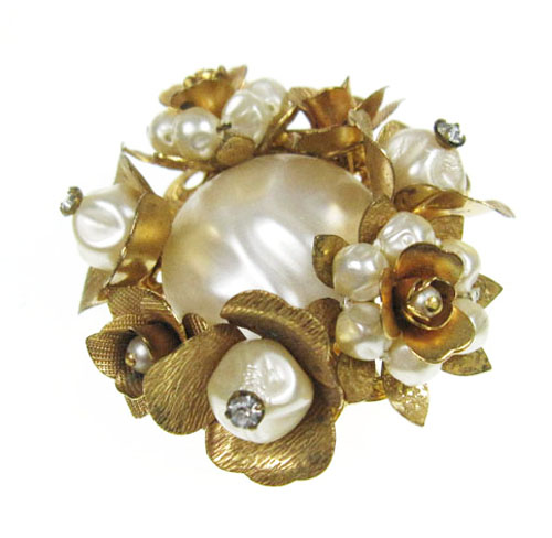 （画像用） バロックパール お花ブーケ　ブローチ