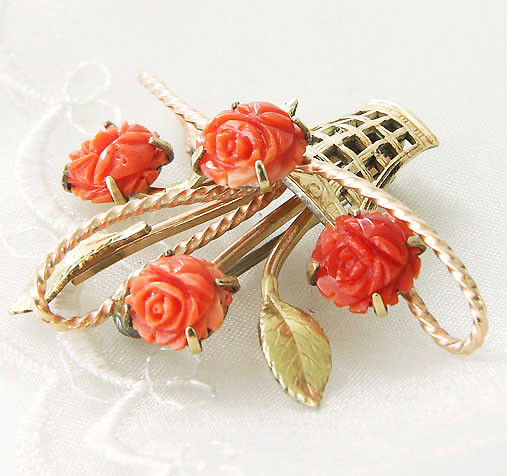 （画像用） Krementz　ブローチ 14Kgp 天然珊瑚の花かご