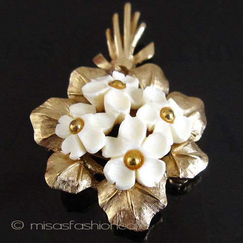 （画像用） 本象牙 アイボリー スミレの花 ブローチ