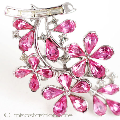 （画像用） クラウン トリファリ ＴＲＩＦＡＲＩ　花ブローチ