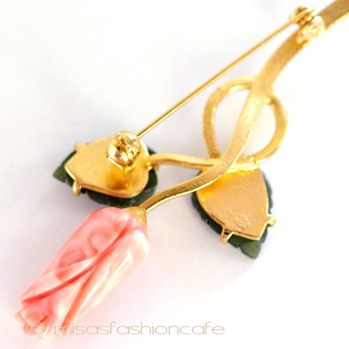 （画像用） 珊瑚・翡翠のローズ　ブローチ