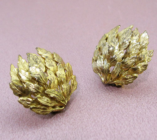 （画像用） 金葉ブローチ2個セット