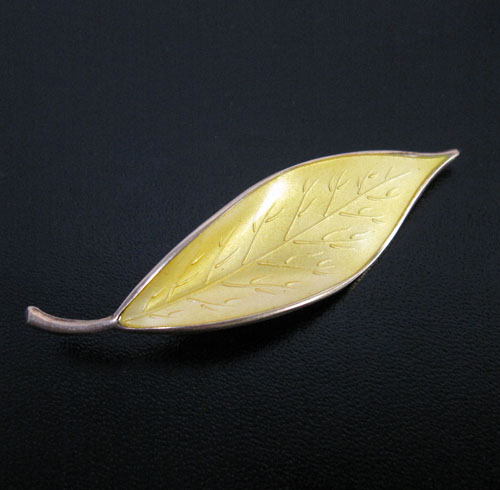 （画像用） ノルウェイ製ブローチ スターリングシルバー