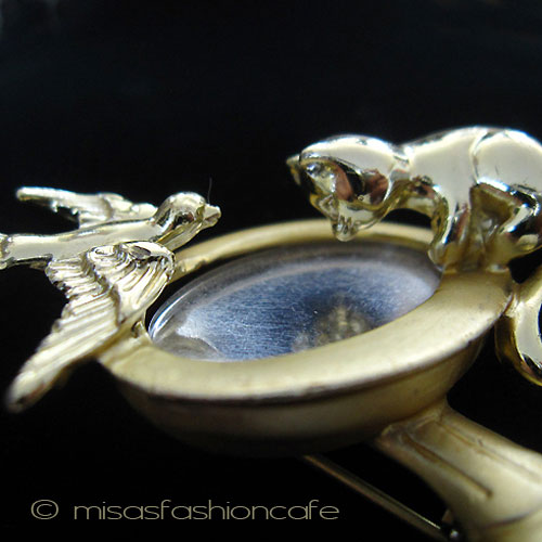 （画像用） 猫＆鳥ミラーブローチ