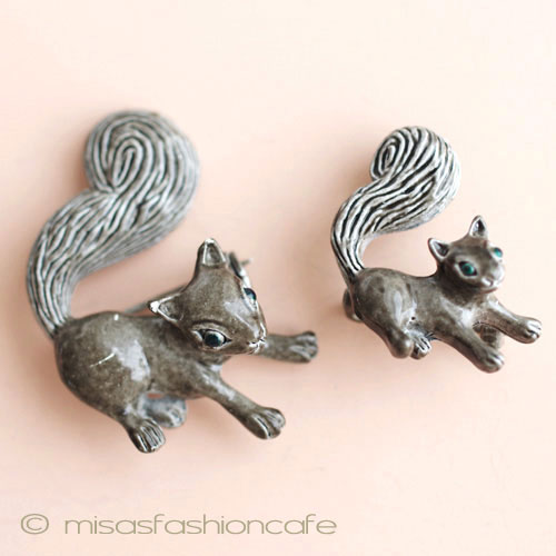 （画像用） りすの親子 ブローチ