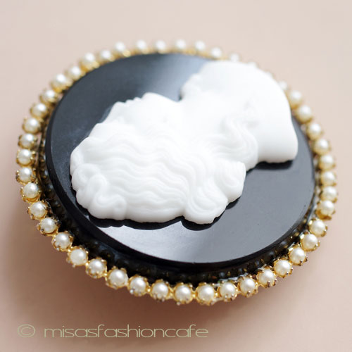 （画像用） Ｒｏｂｅｒｔ　ロバート　 ブローチ兼ペンダント