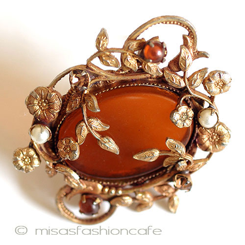 （画像用） アンティーク　ブローチ パール・フローラル