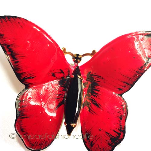 （画像用） Ｏｒｉｇｉｎａｌ　ｂｙ　Ｒｏｂｅｒｔ アゲハ蝶　ブローチ