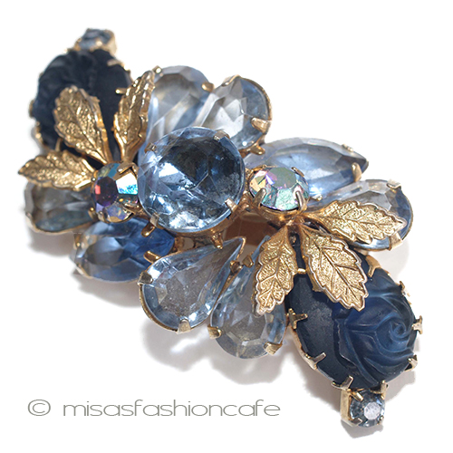 （画像用） Ｊｕｌｉａｎａ　ブローチ ネイビーローズガラス