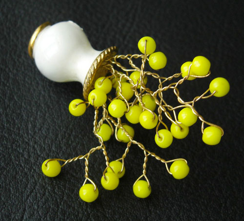 （画像用） アンティーク　 フラワーブローチ