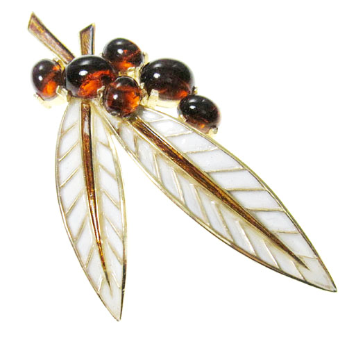 （画像用） クラウンTrifari　ブローチ