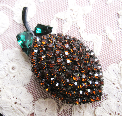 （画像用） オーストリア製ブローチ クリスタルのレモン　