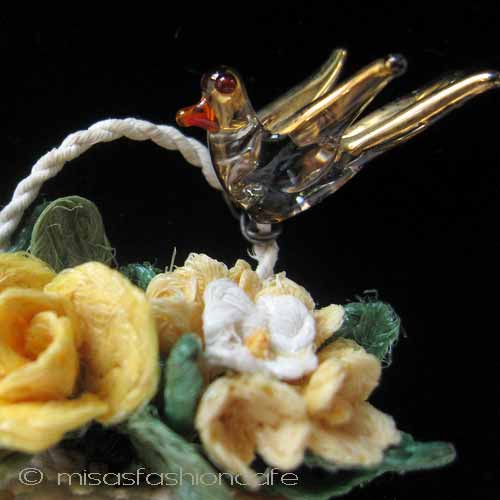 （画像用） Made in FRANCE 仏製 花かご＆鳥ブローチ